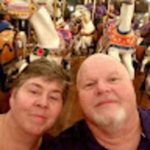 Meet your Posher, Leigh